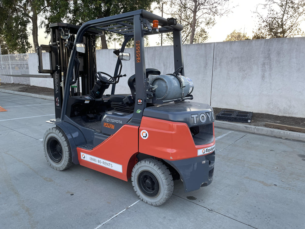 2022 TOYOTA 50-8FGU25
