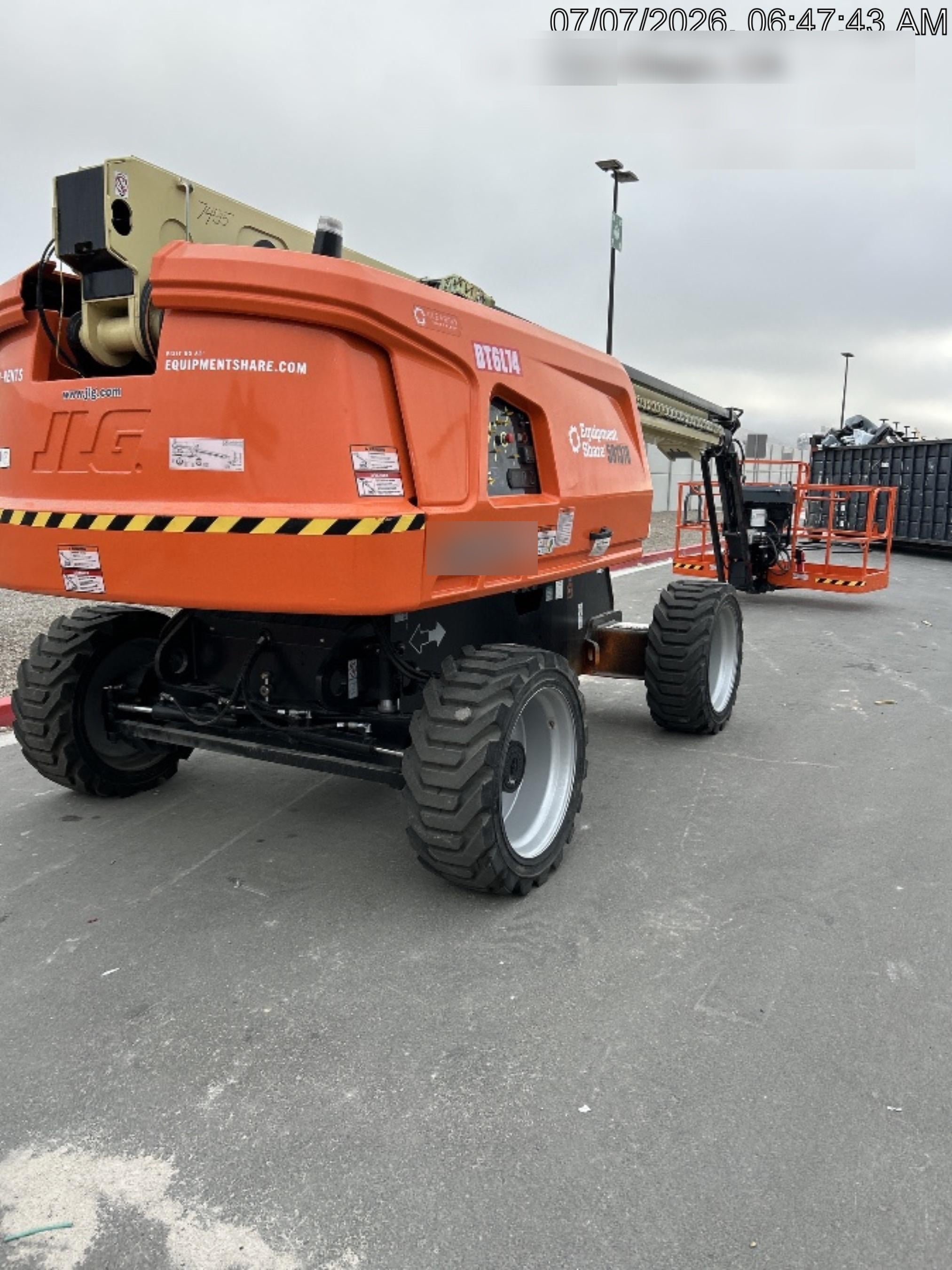 2025 JLG 660SJ