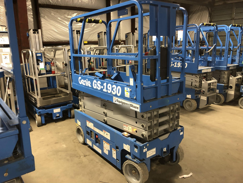 2018 Genie GS-1930 Genie GS-1930 w/Fixed Rail, Chain Entry
