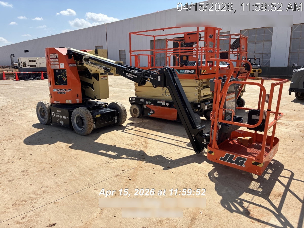 2024 JLG E300AJP