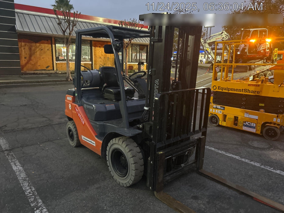 2022 TOYOTA 50-8FGU25