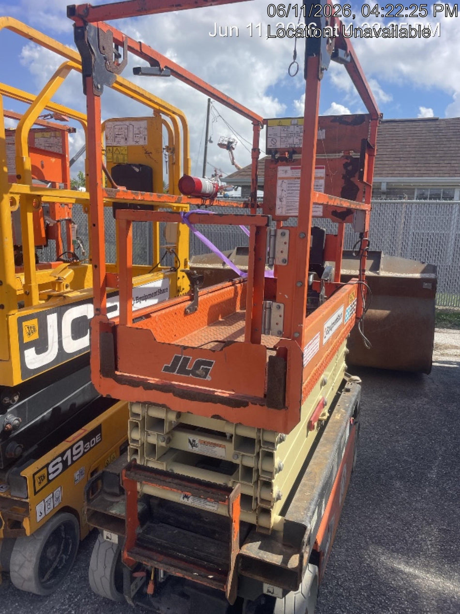 2021 JLG ES1932