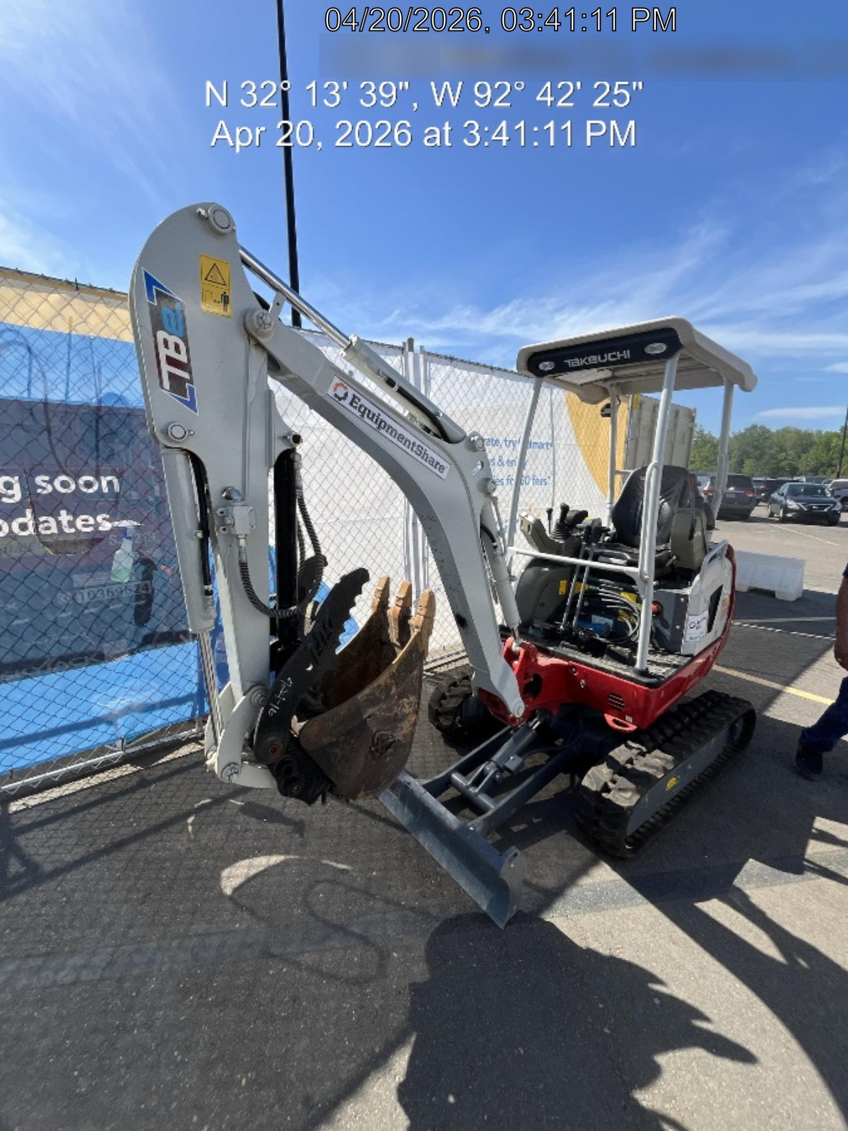 2022 TAKEUCHI TB20e