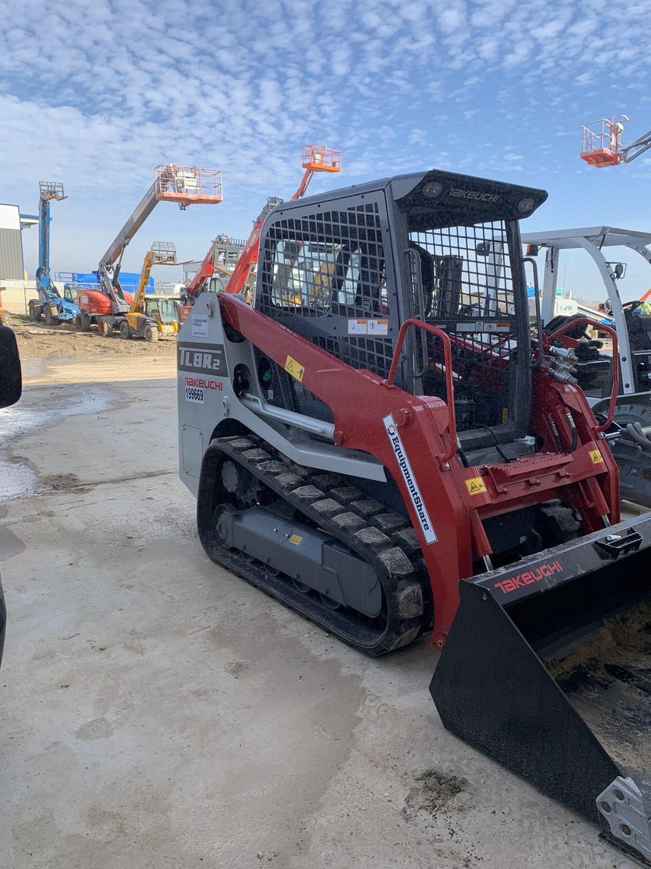 2022 TAKEUCHI TL8R2-R