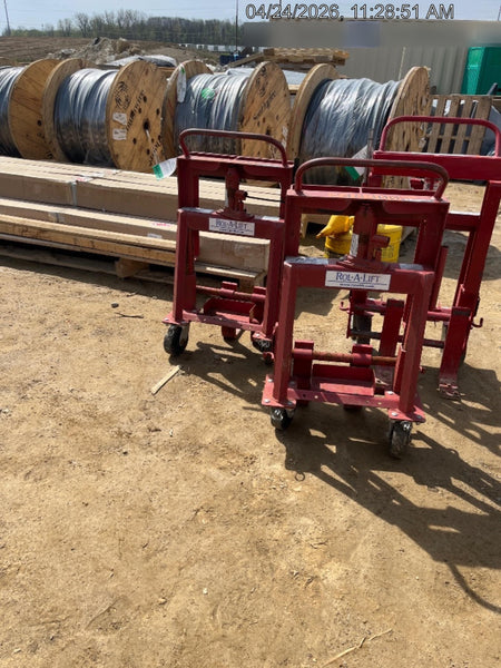 2022 ROL-A-LIFT M-6