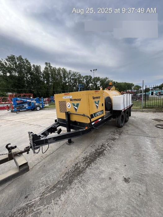 2022 Vac-Tron LP573XDT T4 Koehler Diesel Engine, 500 Gallon Debris Tank, x2 100 Gallon Water Tanks