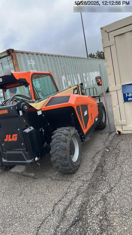 2025 JLG 519