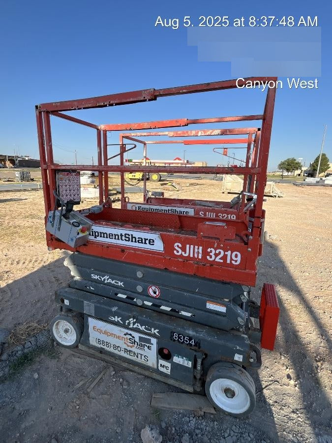 2018 SKYJACK SJIII-3219