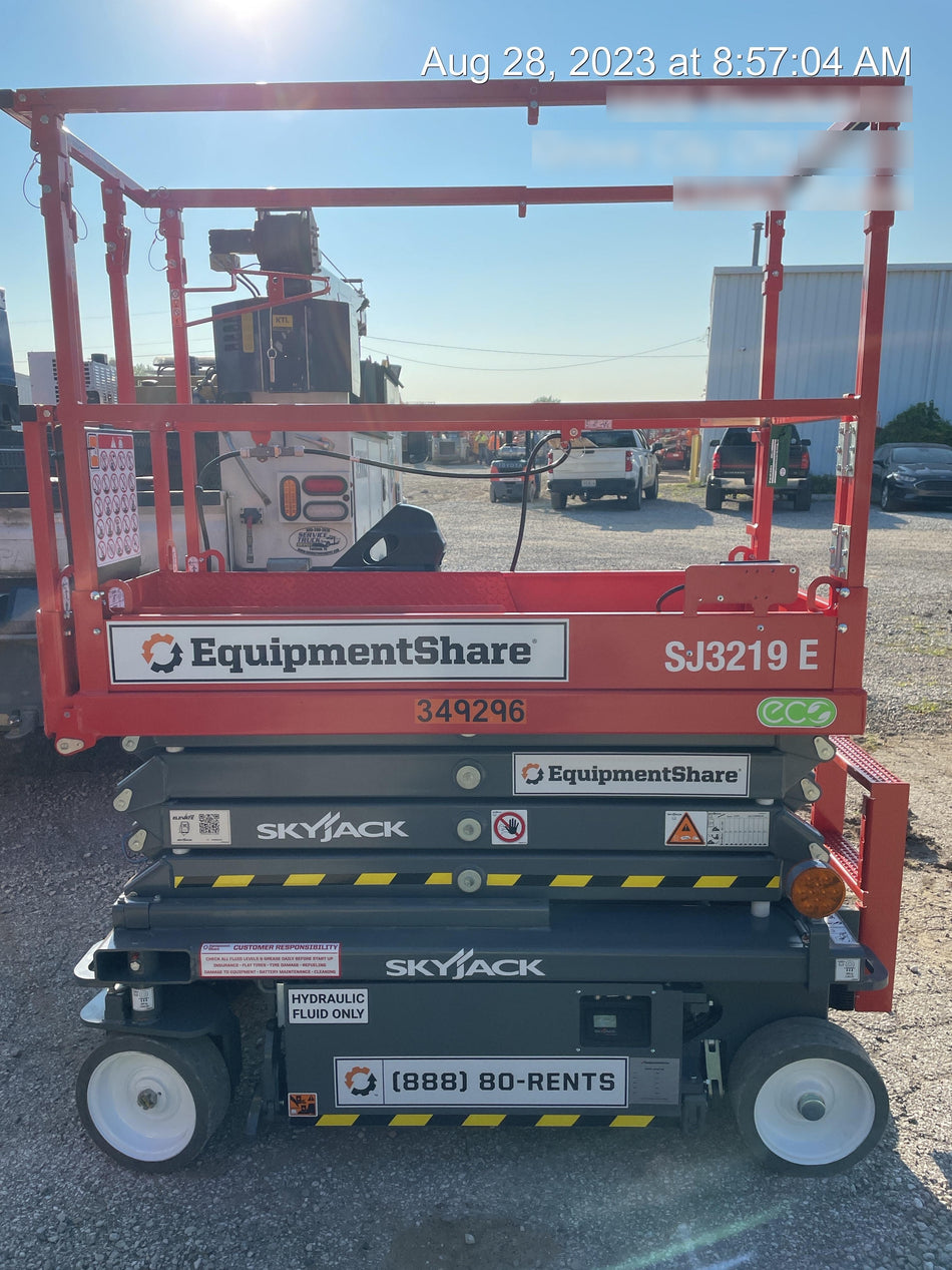 2023 SKYJACK SJ3219