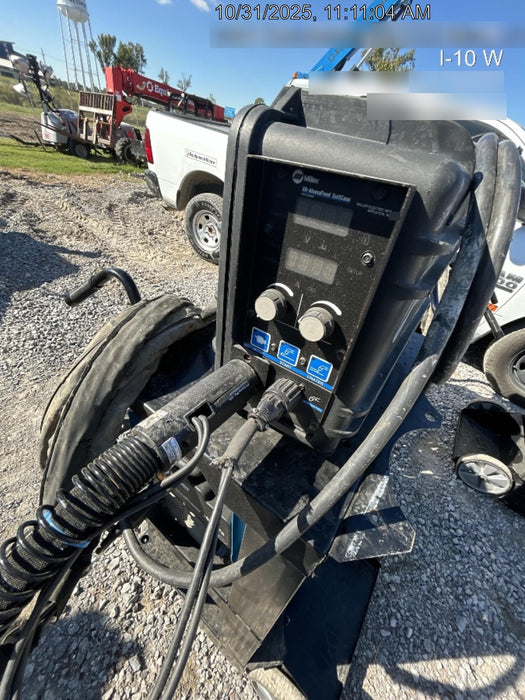 2023 MILLER ELECTRIC XR-AlumaFeed