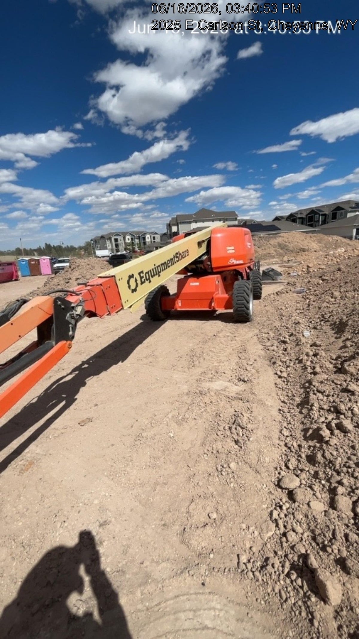 2023 JLG 660SJ