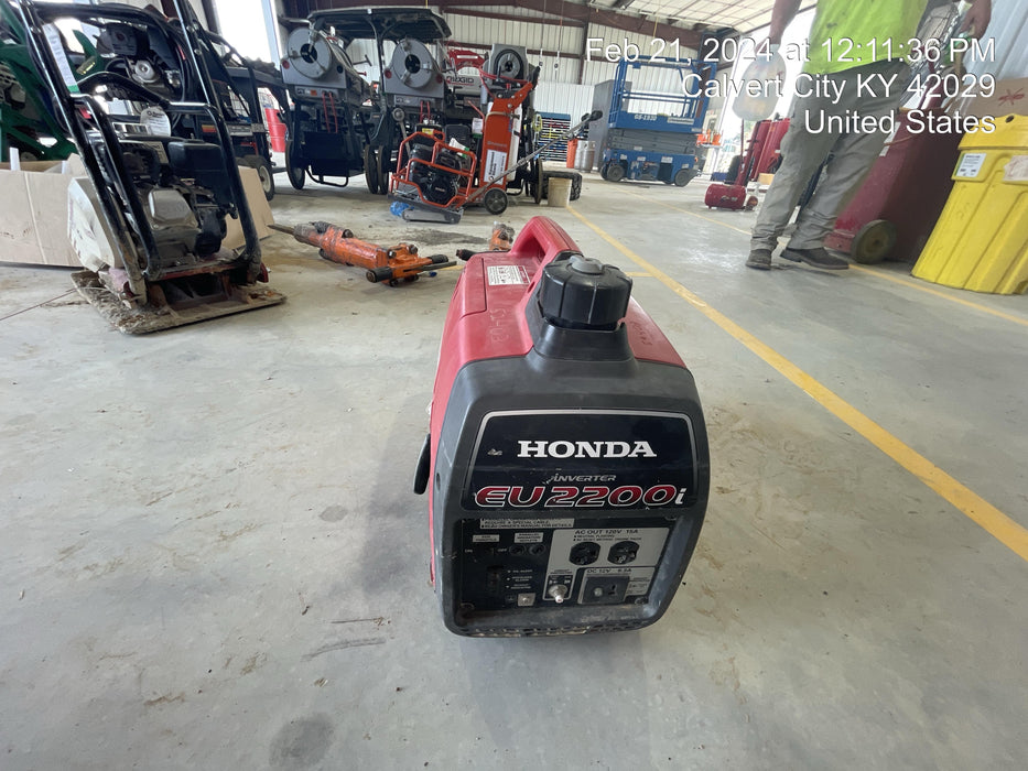 2019 HONDA EU2200i
