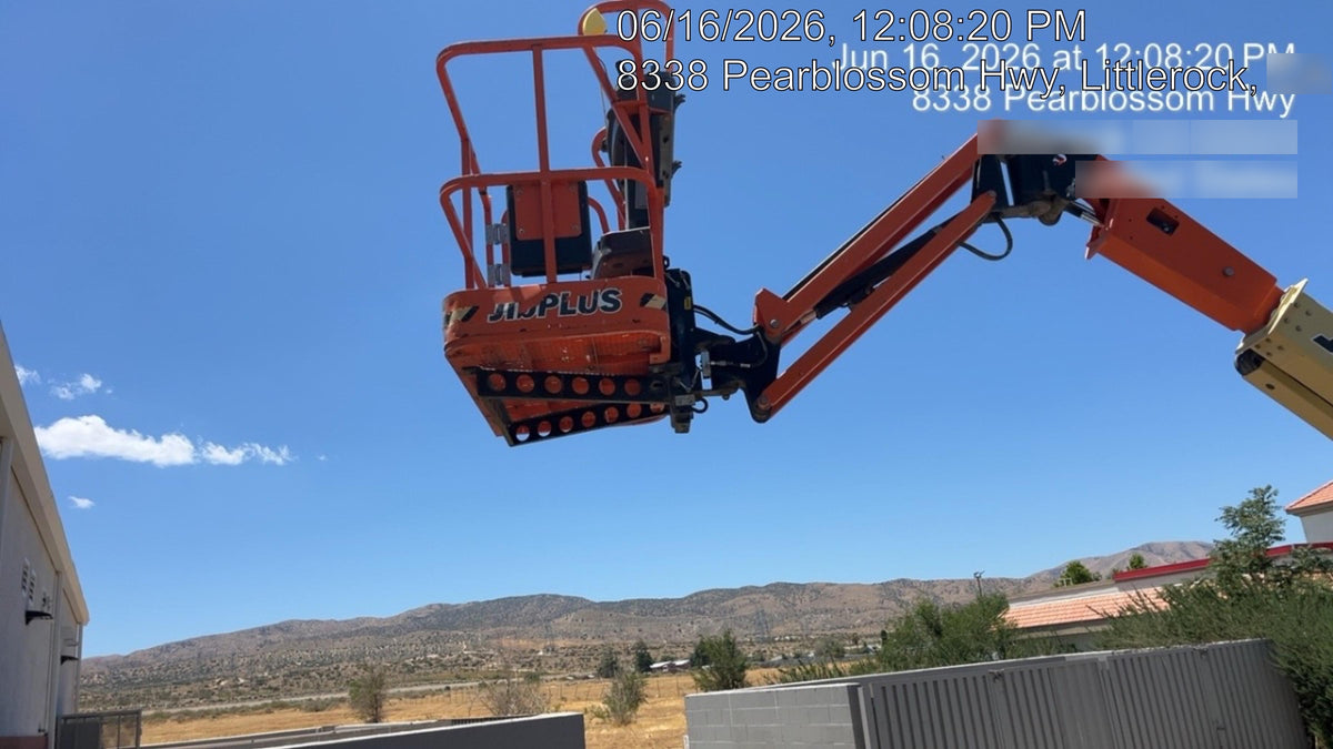 2021 JLG E300AJP