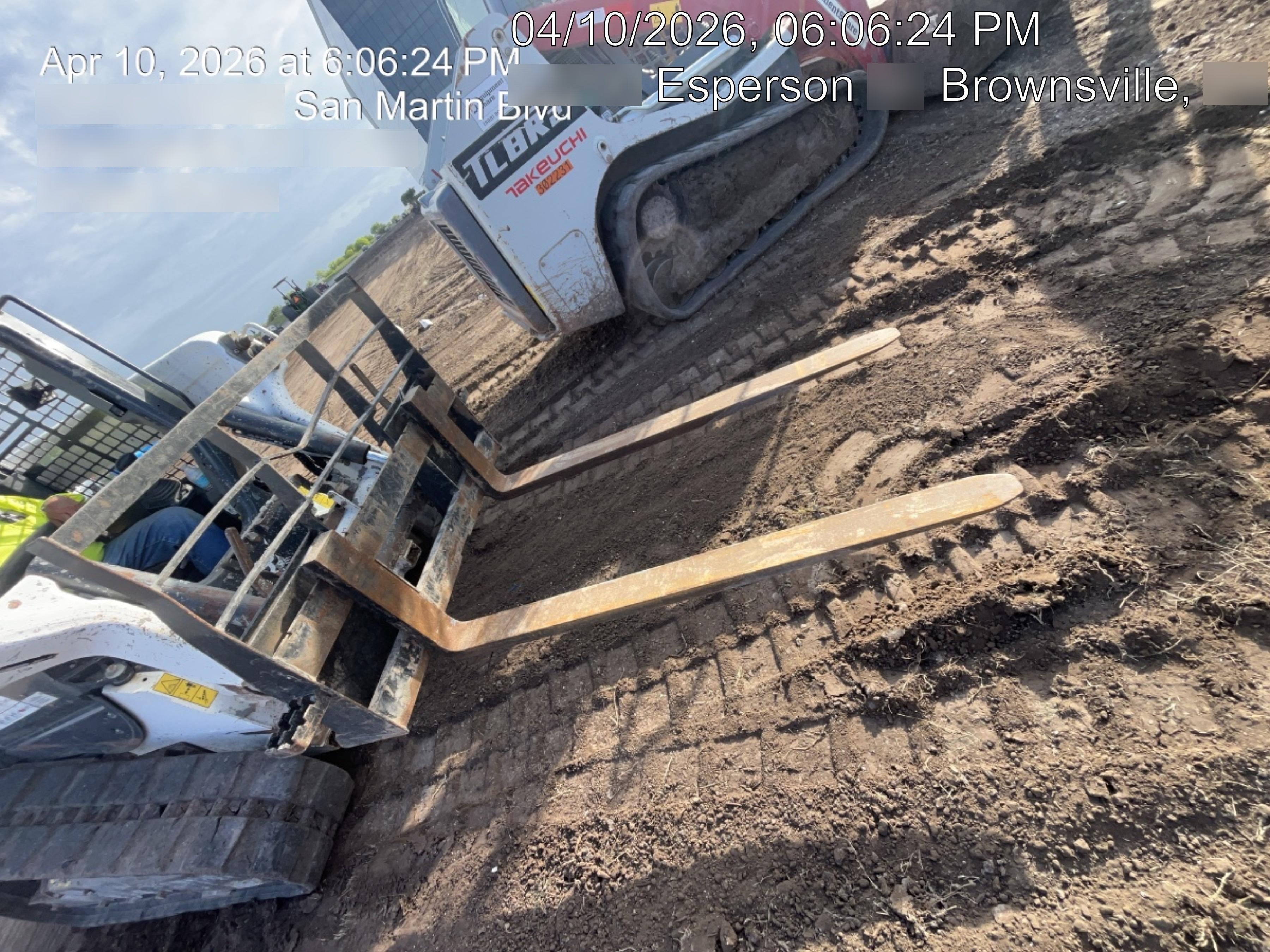 2023 ARROW MATERIAL HANDLING 24" Pallet Fork Frame