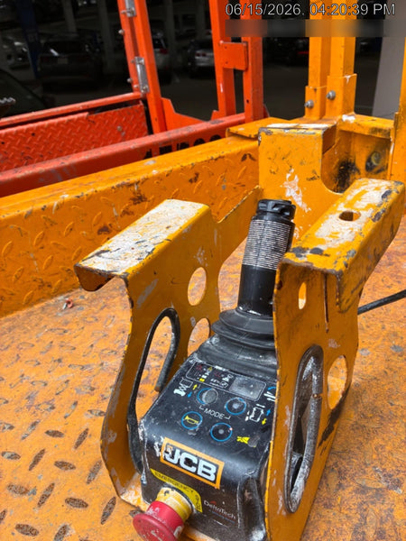 2023 JCB S1930E