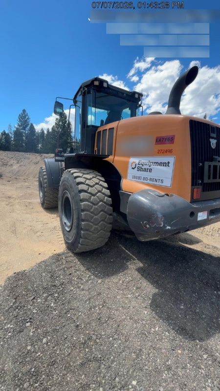 2023 CASE 821G