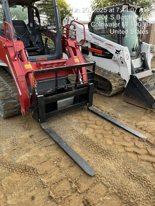 2025 ARROW MATERIAL HANDLING 48" Pallet Forks - Arrow