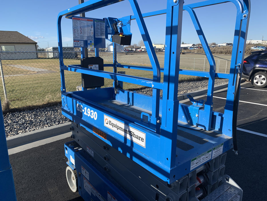 2020 Genie GS-1930 Standard Machine, 800W Inverter