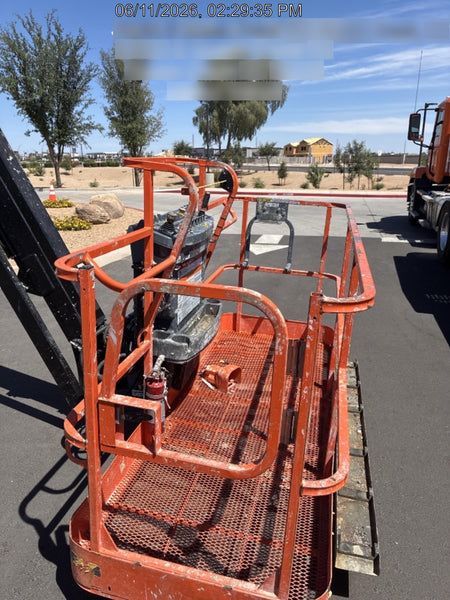 2025 JLG 660SJ
