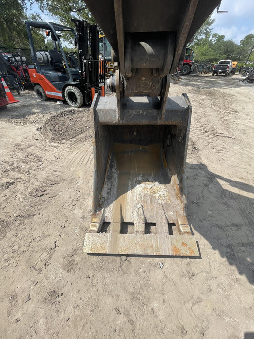 2018 WERK-BRAU 36" Bucket, 15K-19K Excavator - Werk-Brau