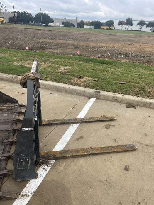 2024 PALADIN 48" Pallet Forks - Paladin