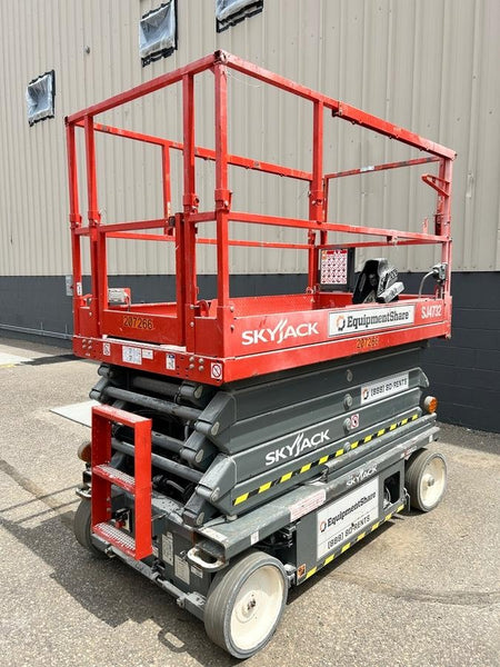 2022 SKYJACK SJ4732