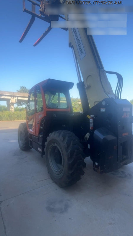 2022 JLG 1732