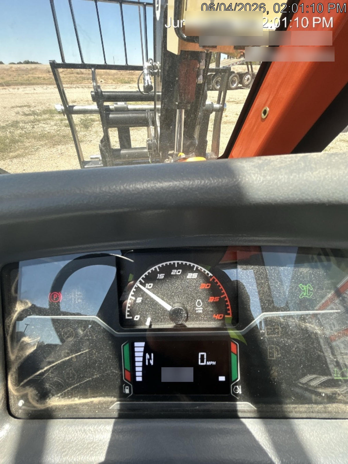 2025 JLG 519