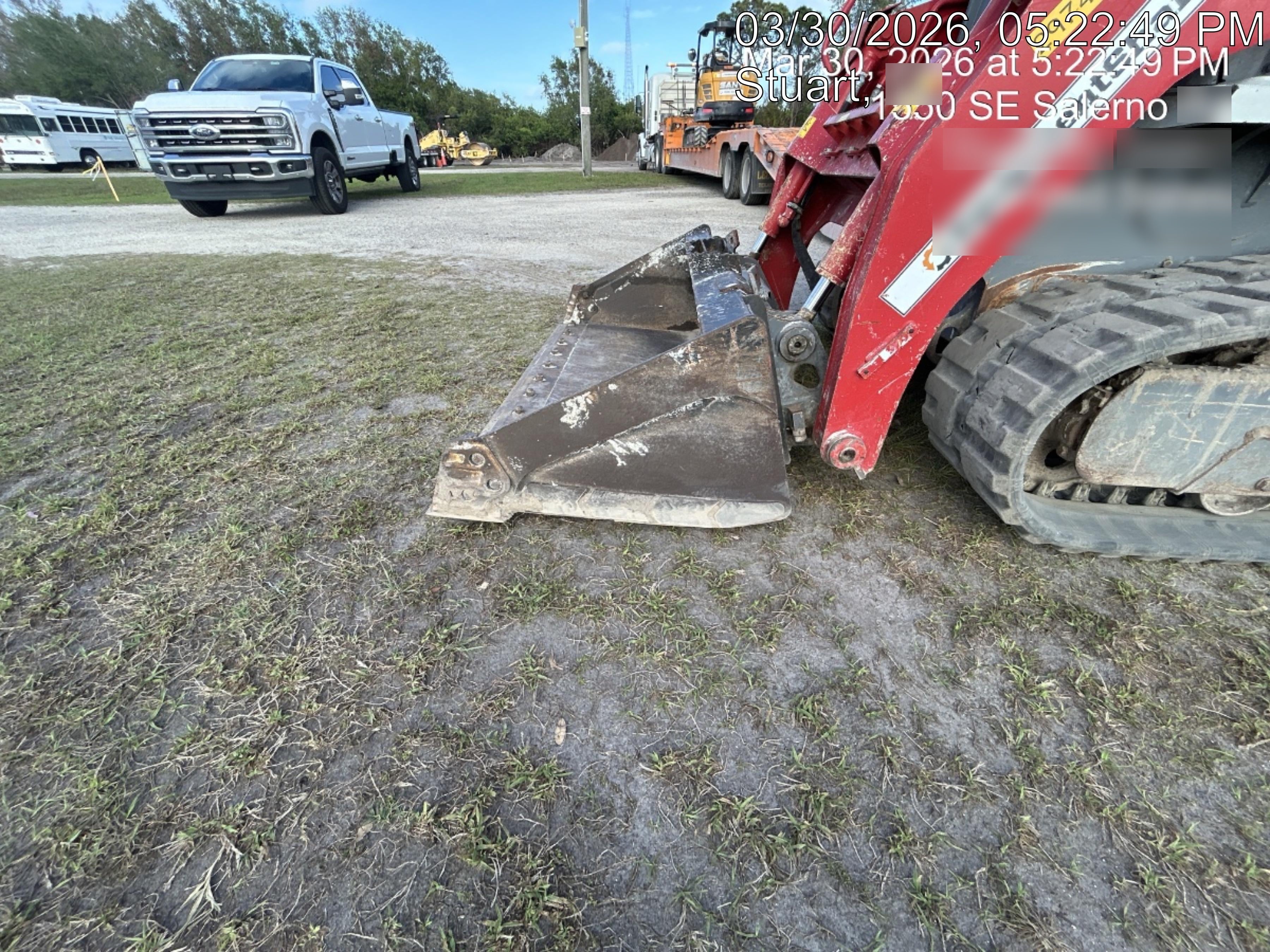 2023 TAKEUCHI TL10V2-CR