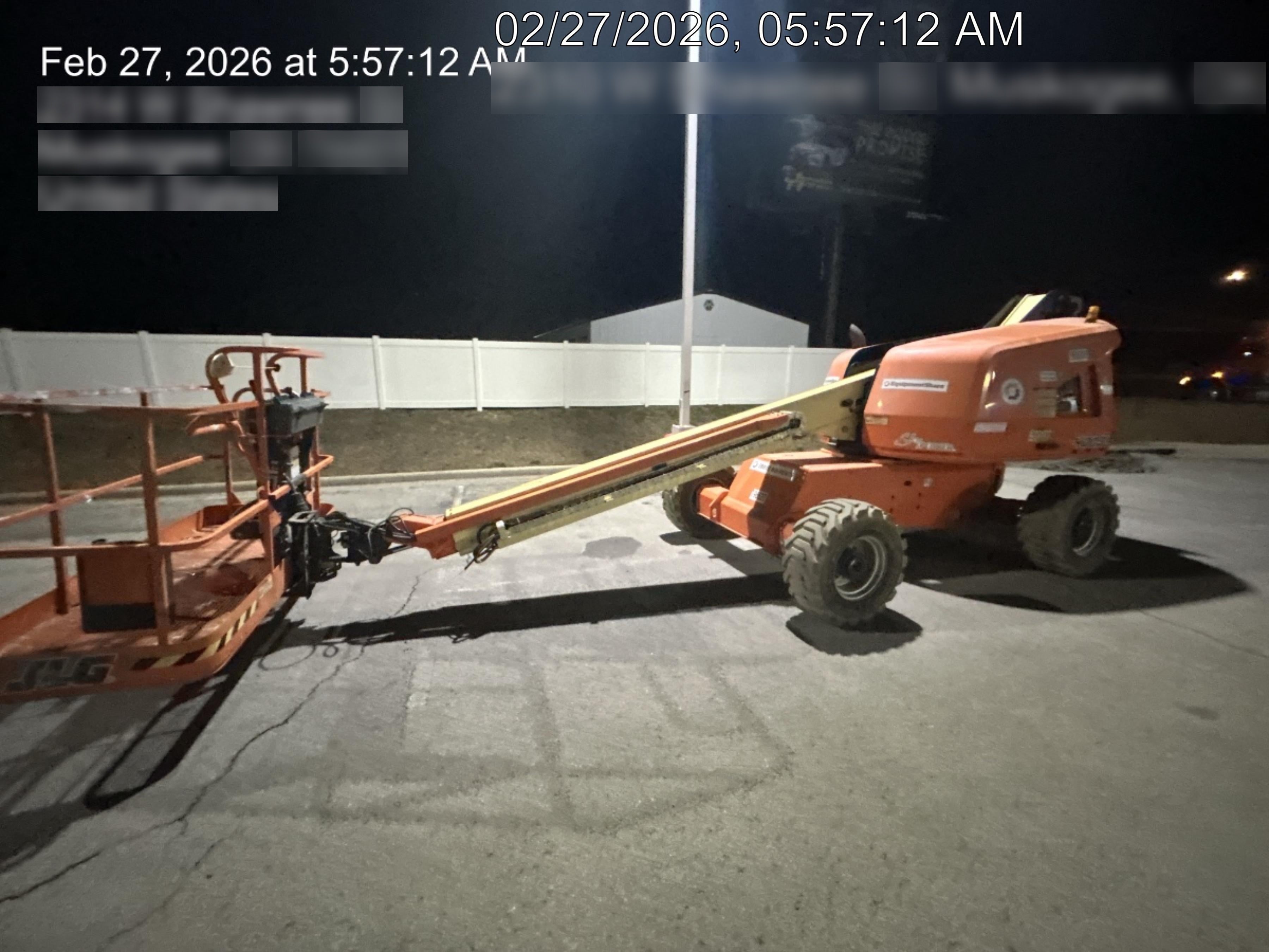2021 JLG 400S