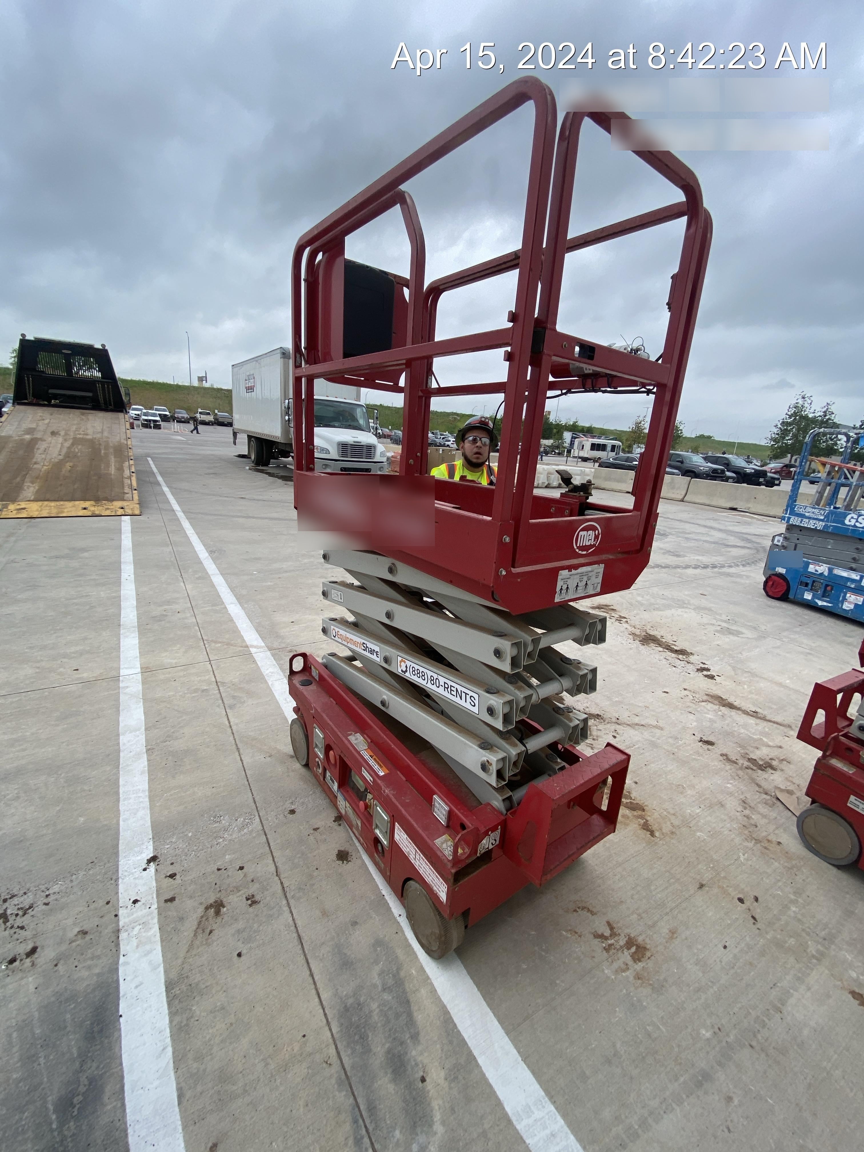 2019 MEC 1330SE MEC 1330SE w/ES Track Hardware, Full Extended 2 Year Warranty