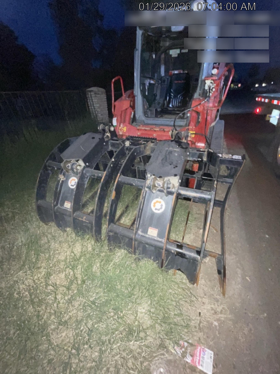 2022 TAKEUCHI 84" Grapple Bucket - Takeuchi