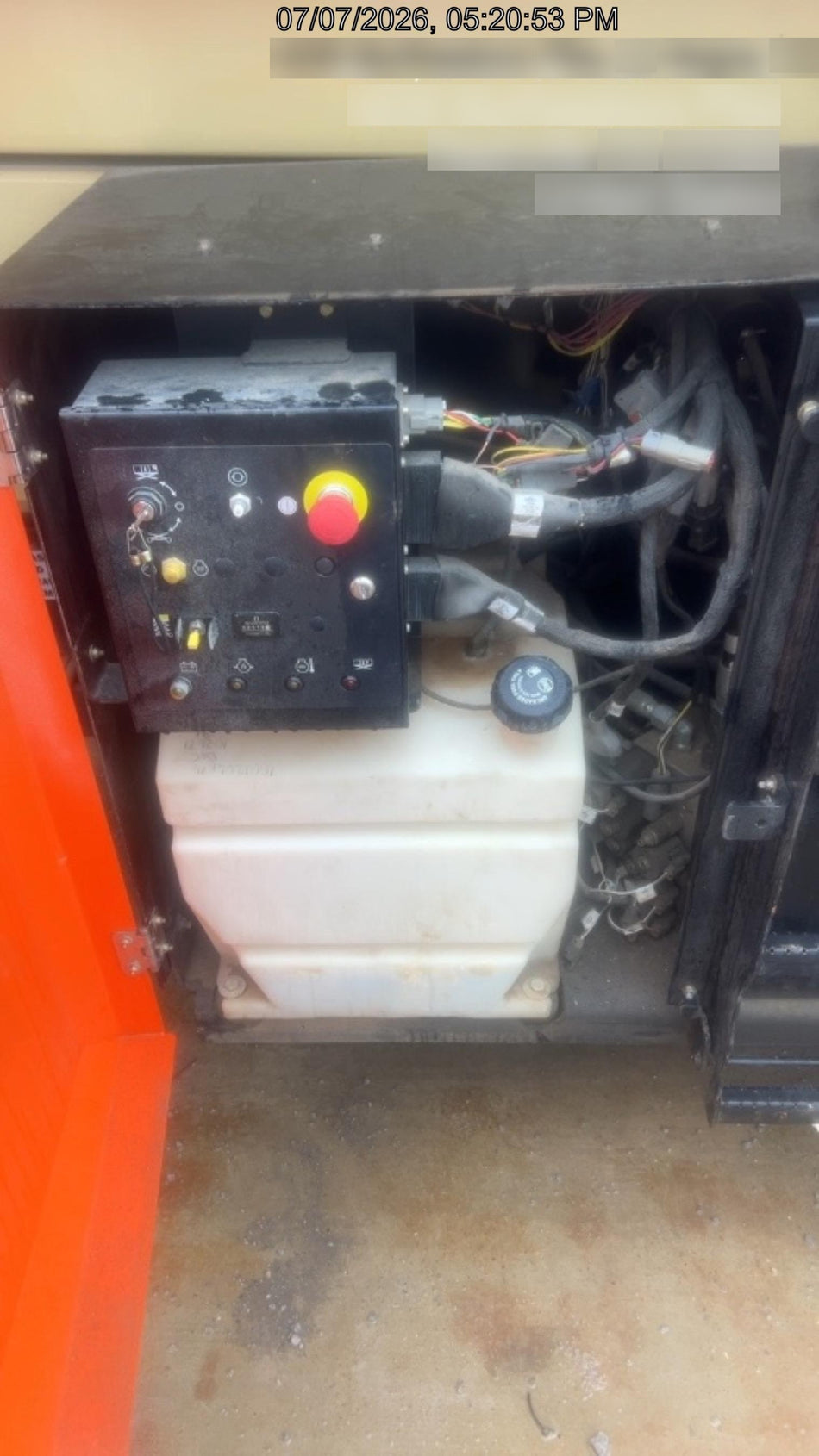 2023 JLG RT4394