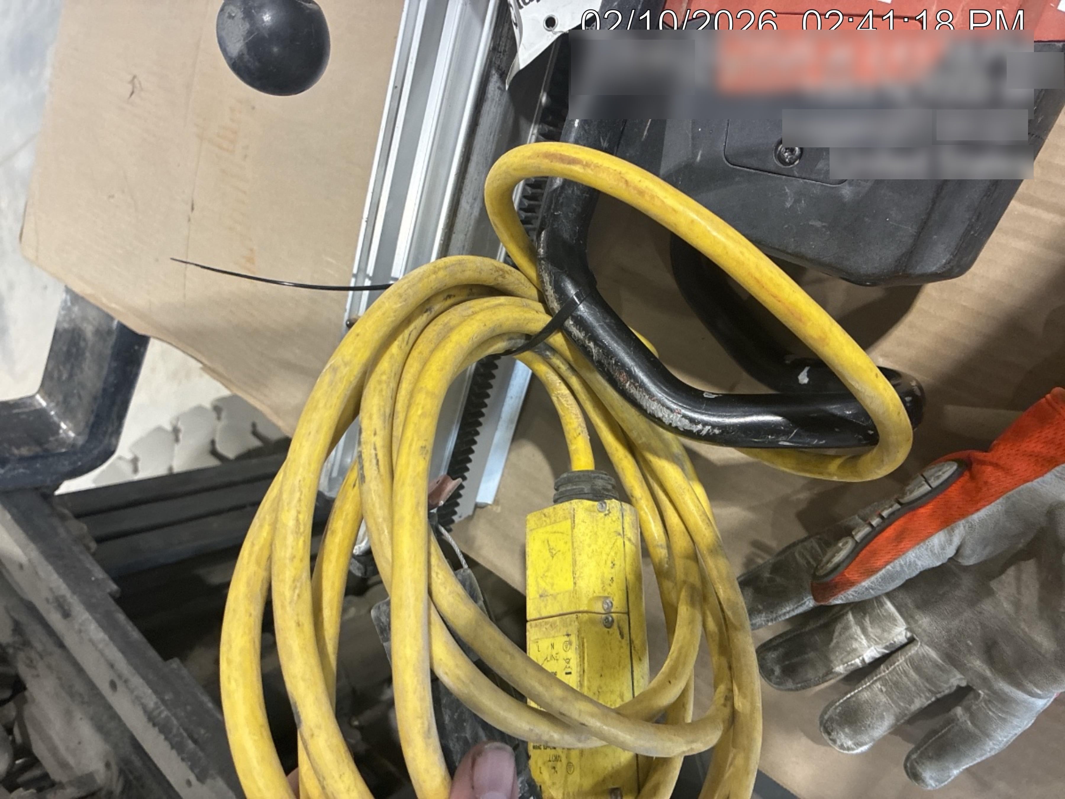 2020 HILTI DD250E