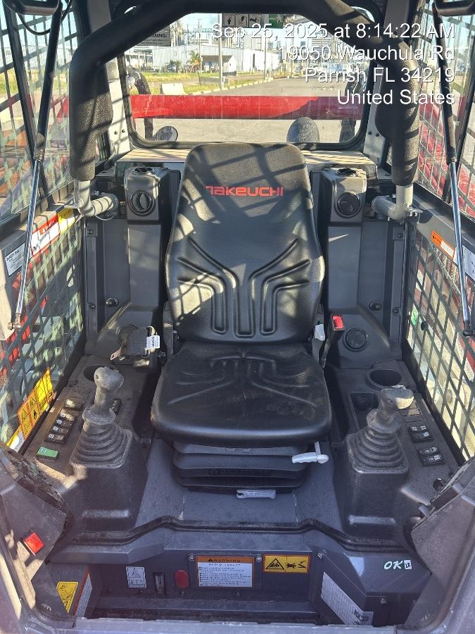 2025 TAKEUCHI TL12V2-CR