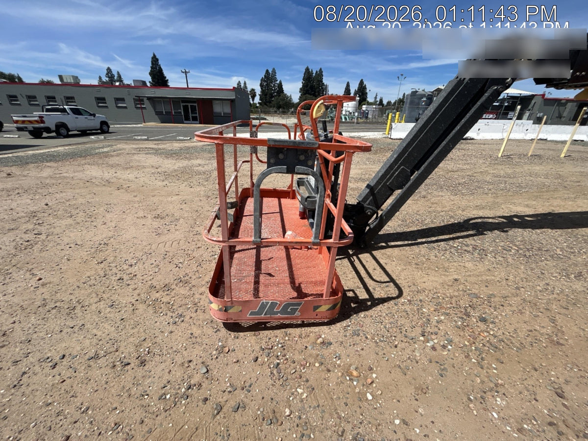 2025 JLG 660SJ