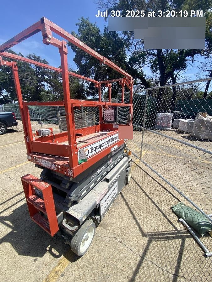 2021 SKYJACK SJ3219