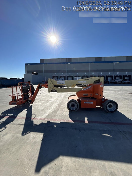 2019 JLG E450AJ