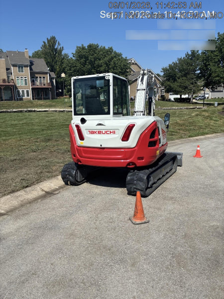 2024 TAKEUCHI TB370CR