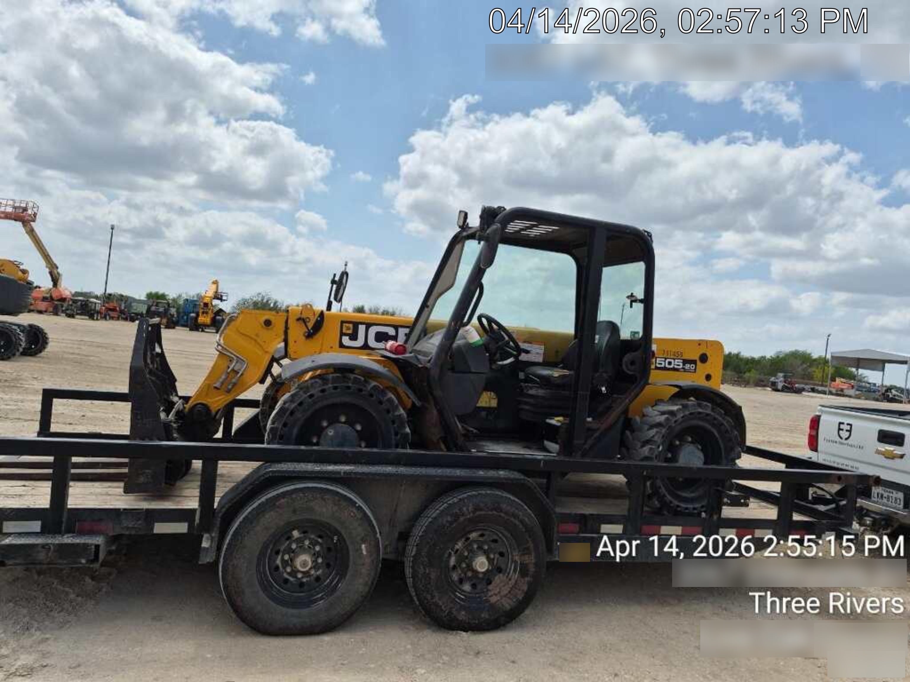 2020 JCB 505-20TC Canopy, Solid Tires, Work Lights, Beacon, Aux Hydraulics, Back up Alarm, ES Decals