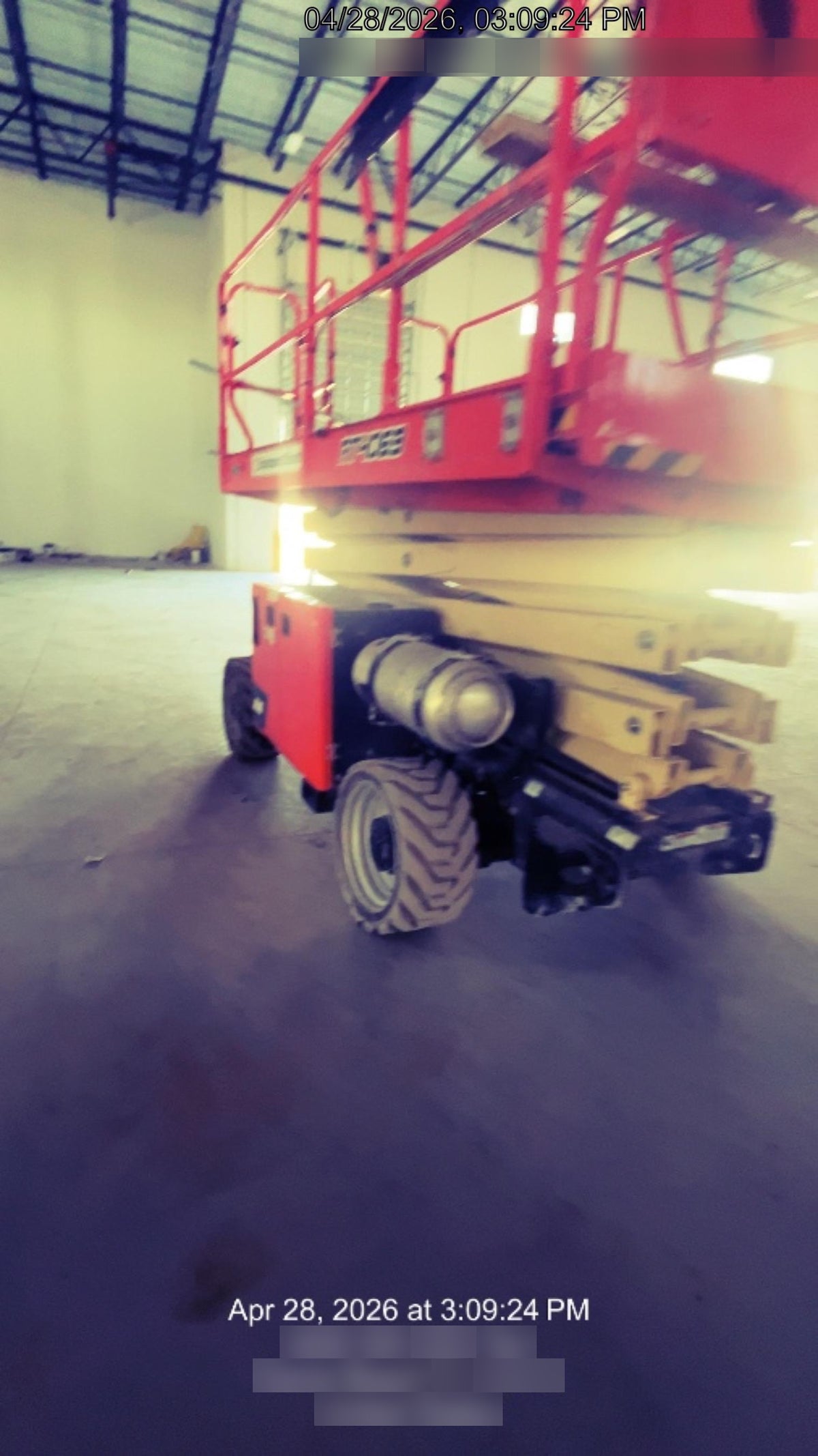 2022 JLG RT4069
