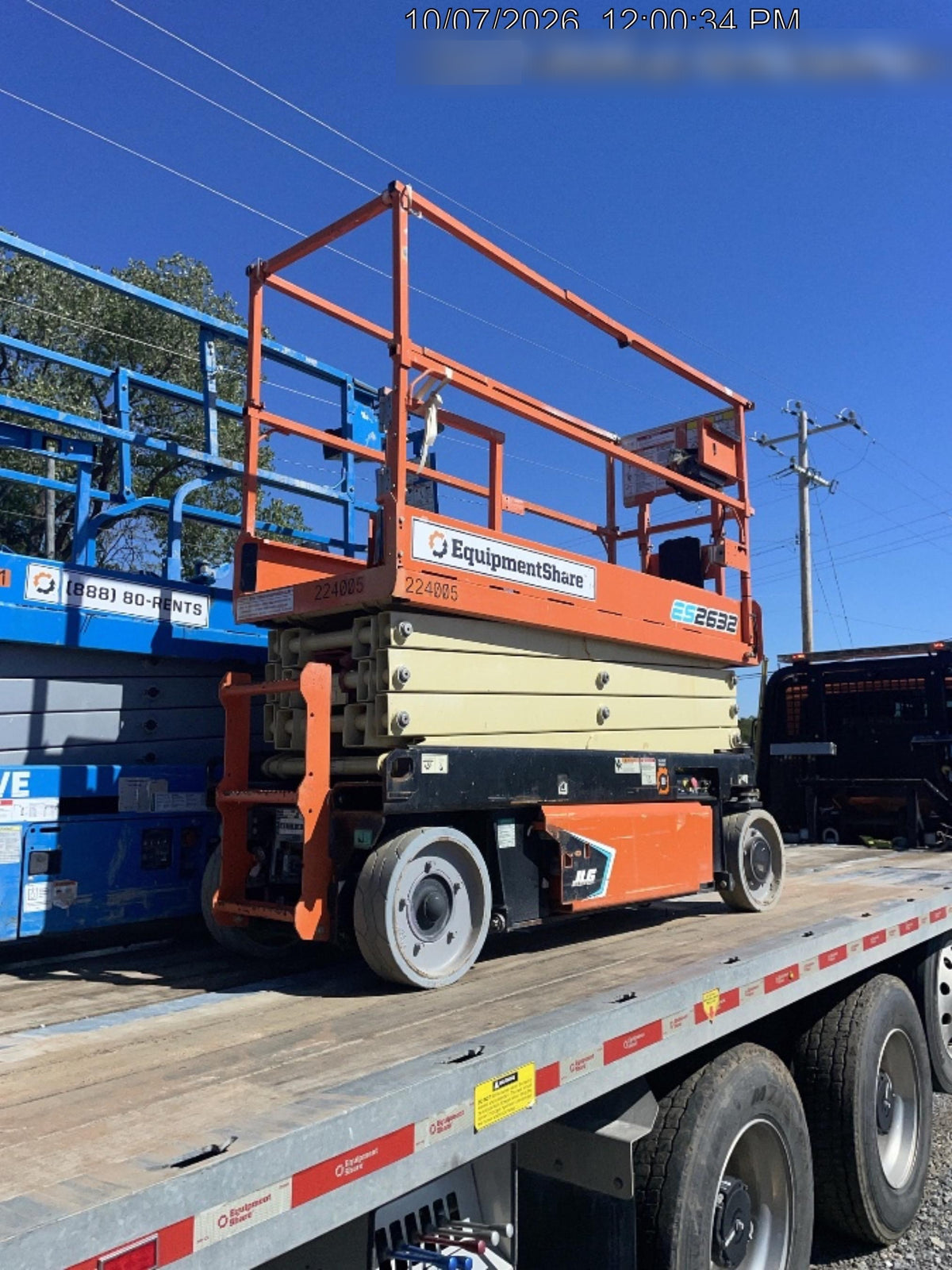 2022 JLG ES2632