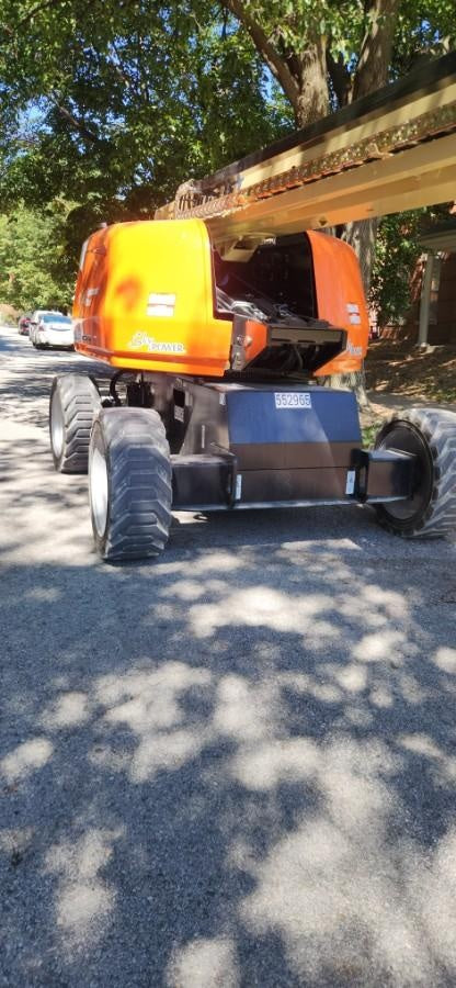 2025 JLG 660SJ