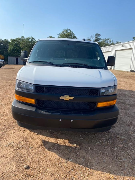 2025 CHEVROLET Express Van - Rental