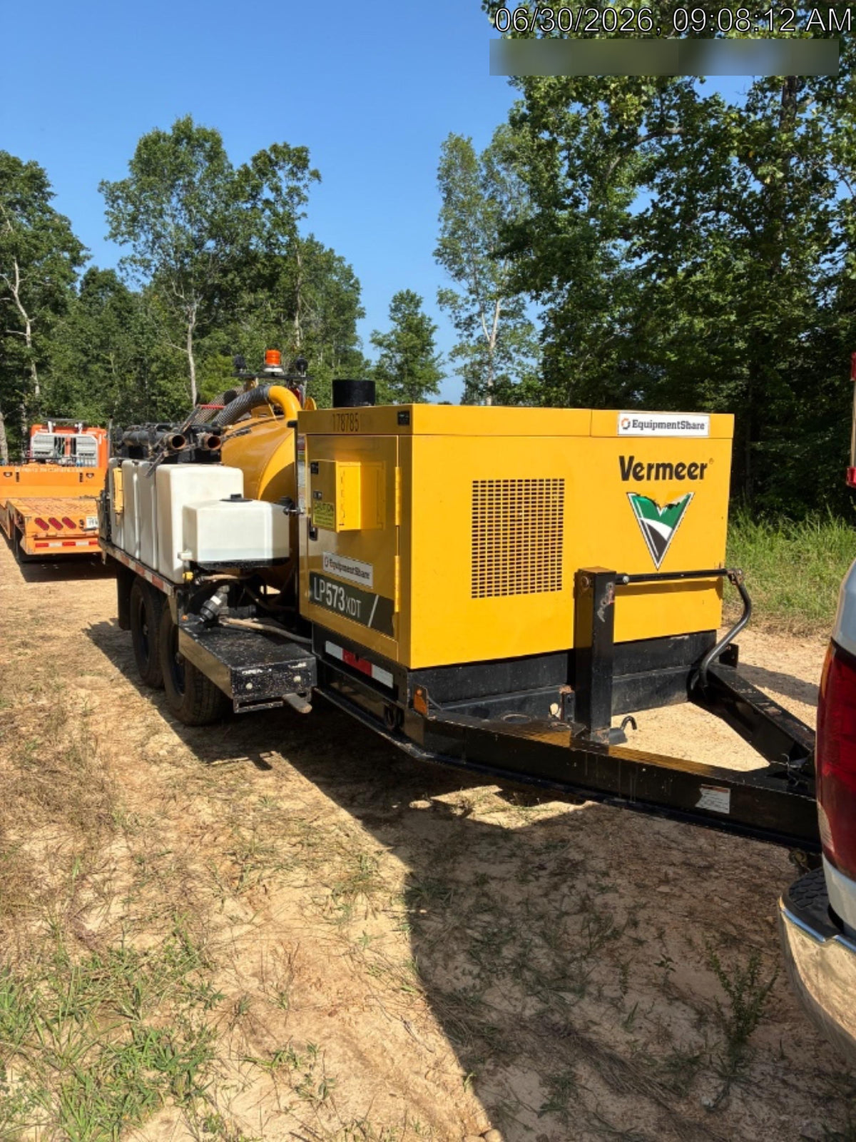 2021 VAC-TRON LP573XDT