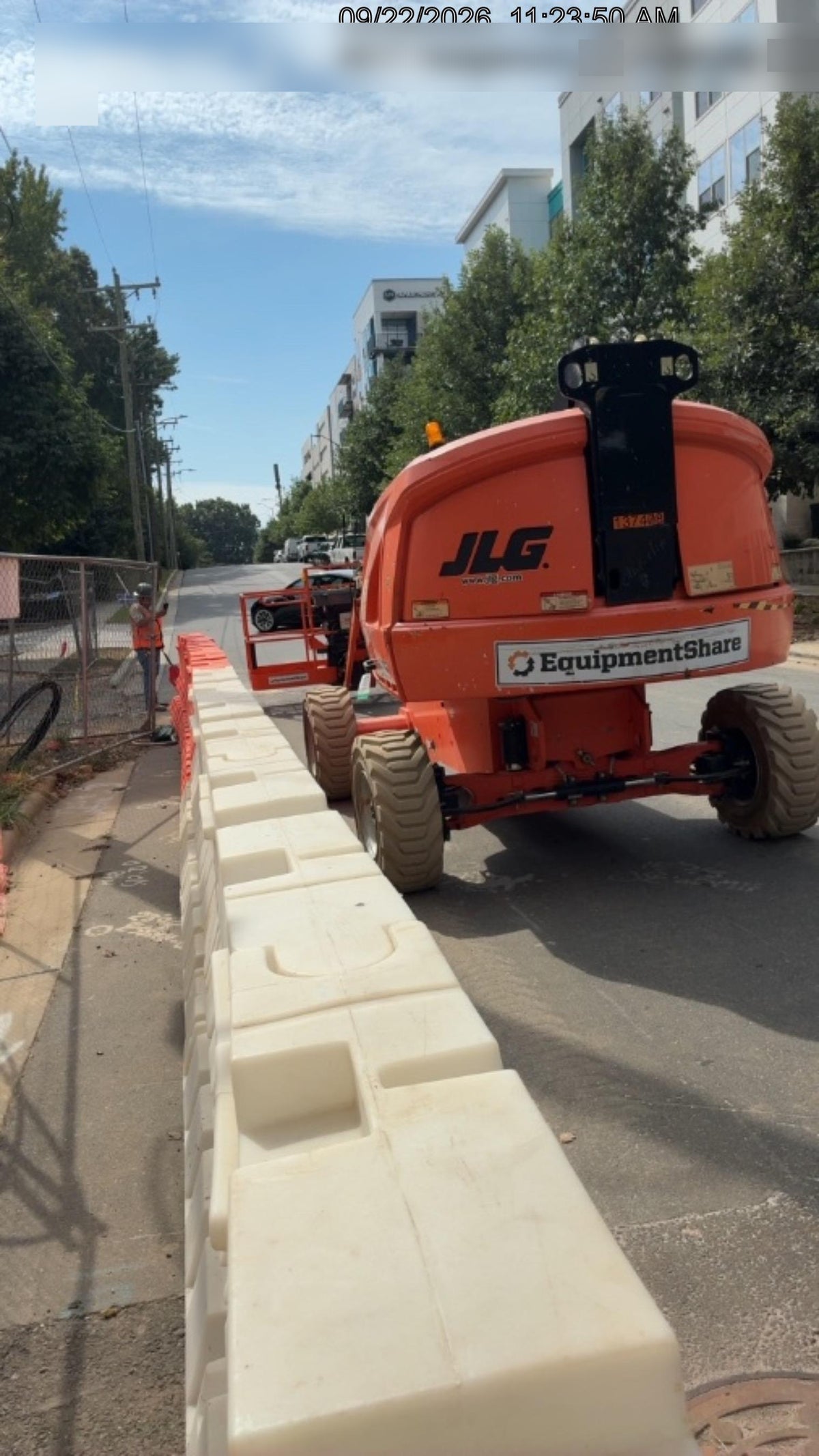 2021 JLG 460SJ