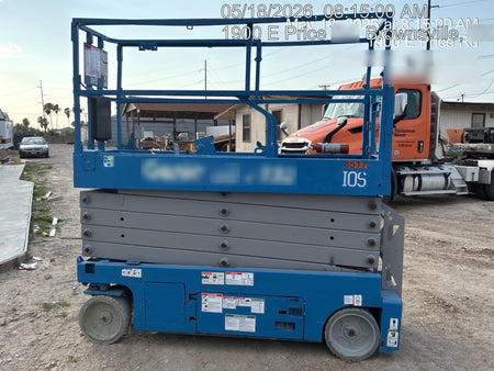 2018 Genie GS-3232 Genie GS3232 Lift w/Folding Rails and Swing Gate