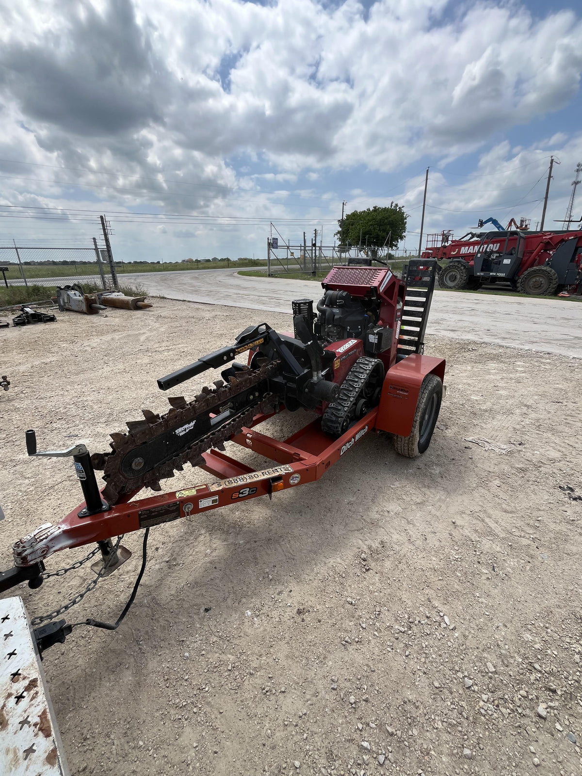 2019 DITCH WITCH S3C