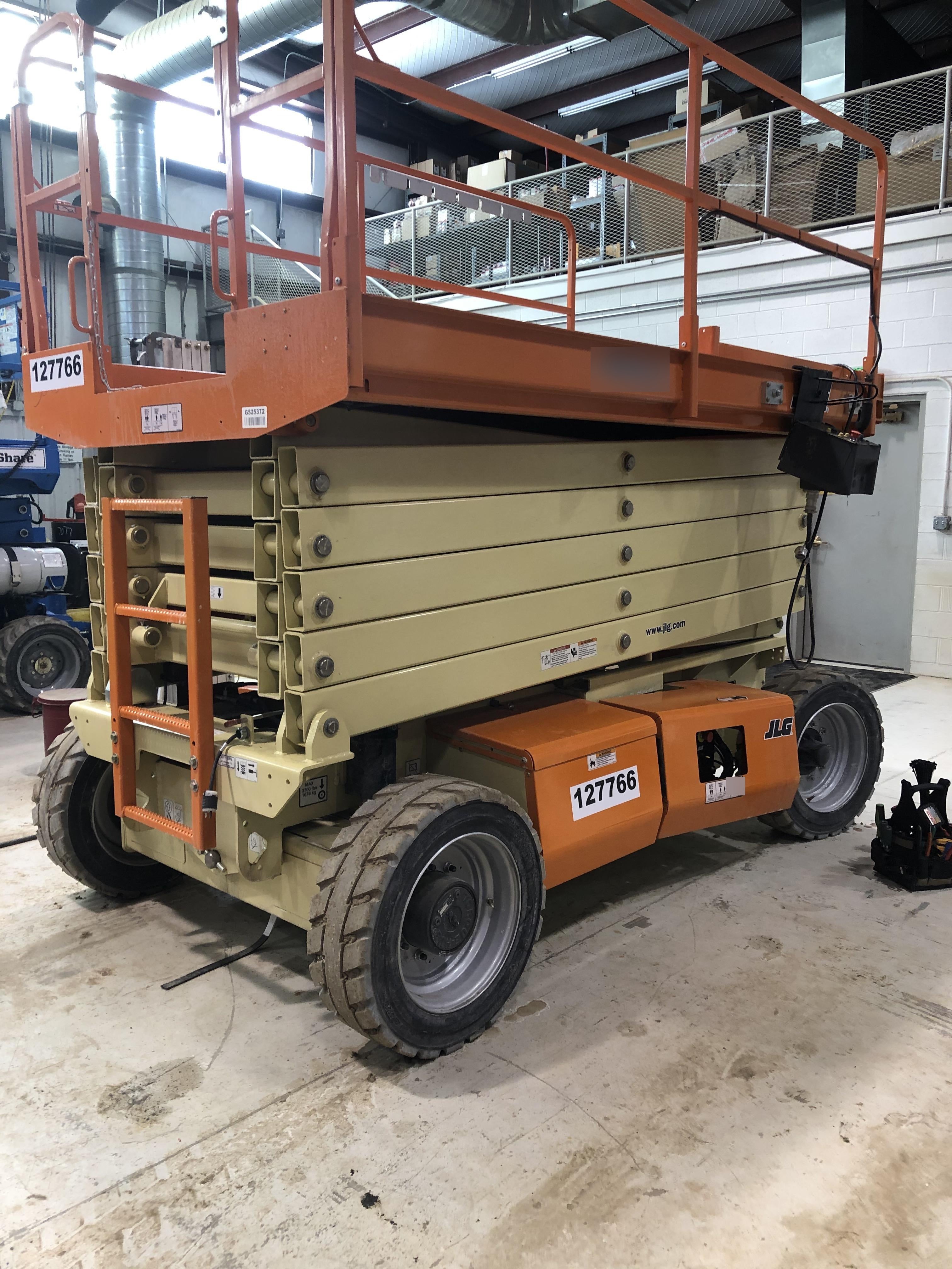 2021 JLG 4069LE