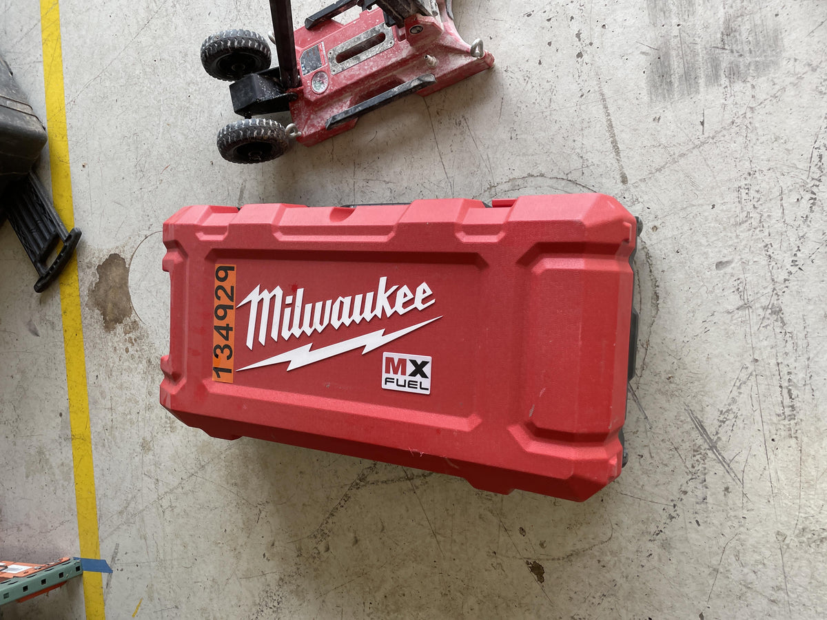 2021 MILWAUKEE MXF301-2CP